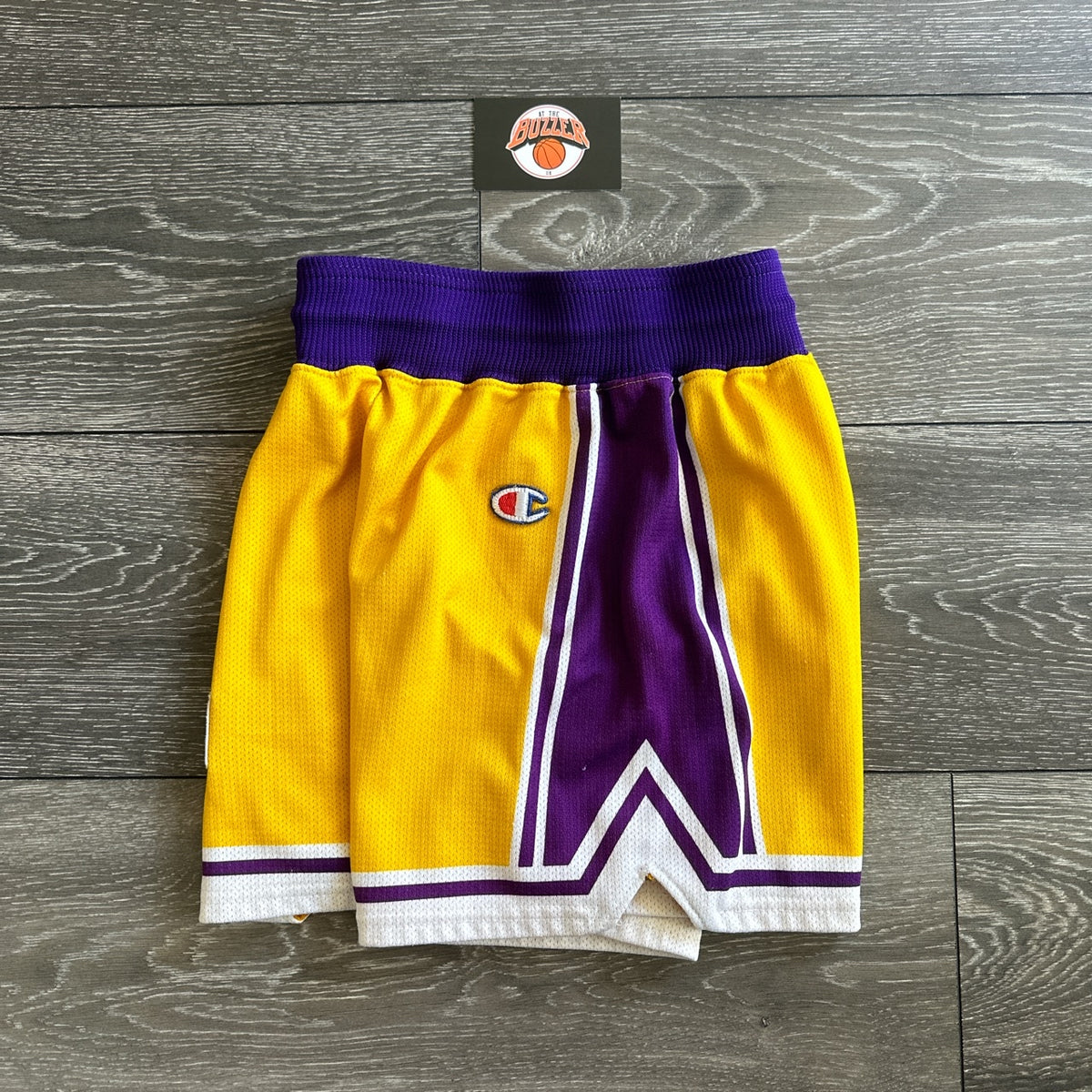 Basketball sale shorts lakers