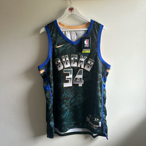 Milwaukee Bucks Giannis Antetokounmpo Nike jersey - XL