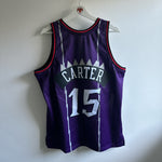 Cargar imagen en el visor de la galería, Toronto Raptors Vince Carter Mitchell &amp; Ness jersey - Large
