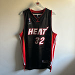 Load image into Gallery viewer, Miami Heat Shaquille O’Neal Reebok Jersey - Medium
