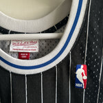 Load image into Gallery viewer, Orlando Magic Shaquille O’Neal Mitchell &amp; Ness jersey - Medium
