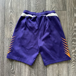 Ladda upp bild till gallerivisning, Phoenix Suns Nike shorts - Youth Medium
