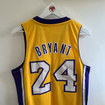 Lade das Bild in den Galerie-Viewer, Los Angeles Lakers Kobe Bryant Adidas jersey - Small (Fits Medium)
