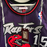 Load image into Gallery viewer, Toronto Raptors Vince Carter Mitchell &amp; Ness jersey - Medium
