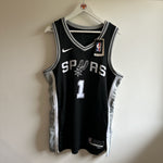 Cargar imagen en el visor de la galería, San Antonio Spurs Victor Wembanyama Nike jersey - Large

