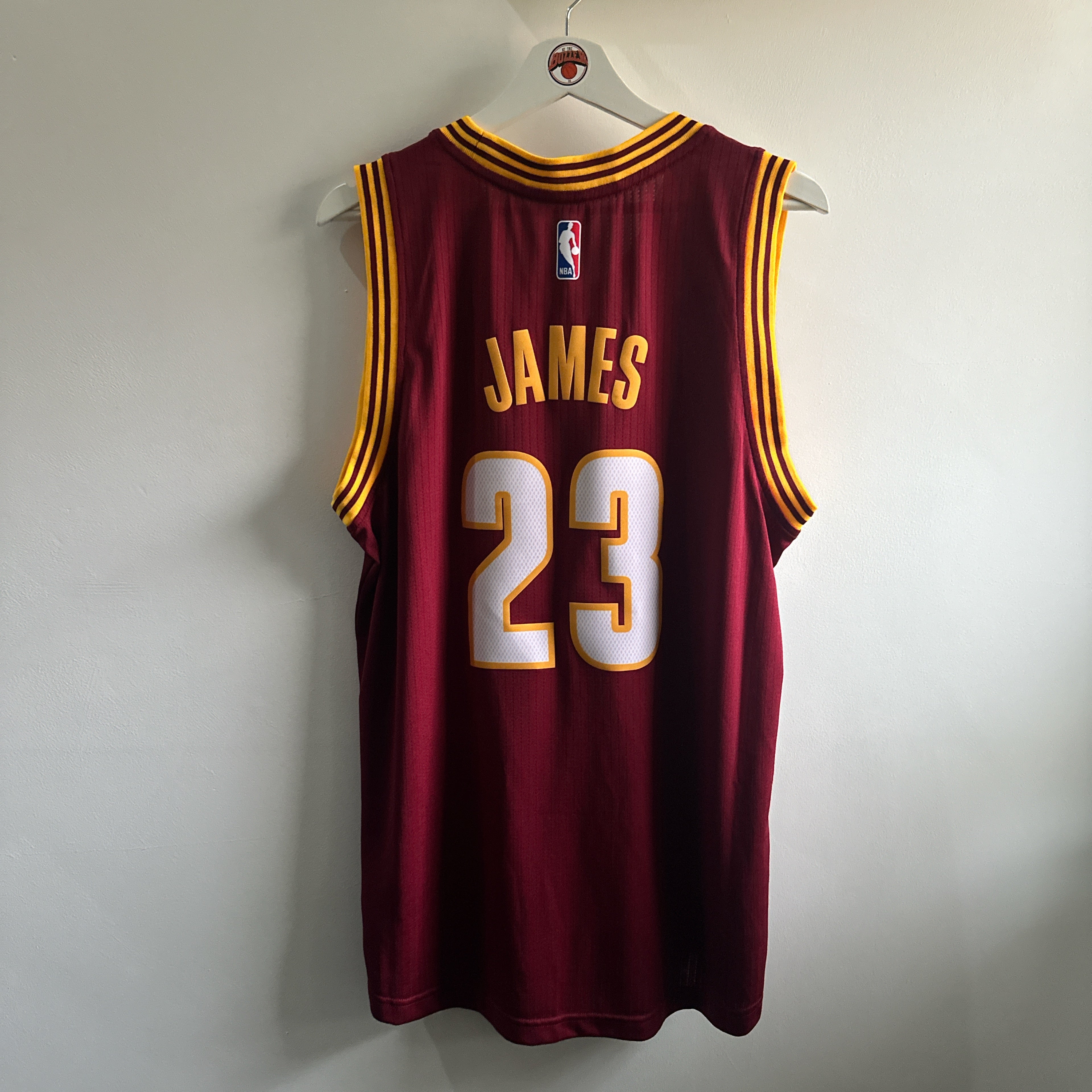 Cleveland Cavaliers Lebron James Adidas jersey - Medium (Fits large)