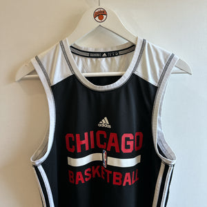 Chicago Bulls Adidas jersey - Small