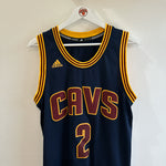 Lade das Bild in den Galerie-Viewer, Cleveland Cavaliers Kyrie Irving Adidas jersey - Small (Fits medium)
