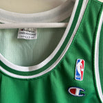 Load image into Gallery viewer, Boston Celtics Paul Pierce Champion jersey - Large
