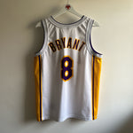 Carregar imagem no visualizador da galeria, Los Angeles Lakers Kobe Bryant Champion jersey - Medium
