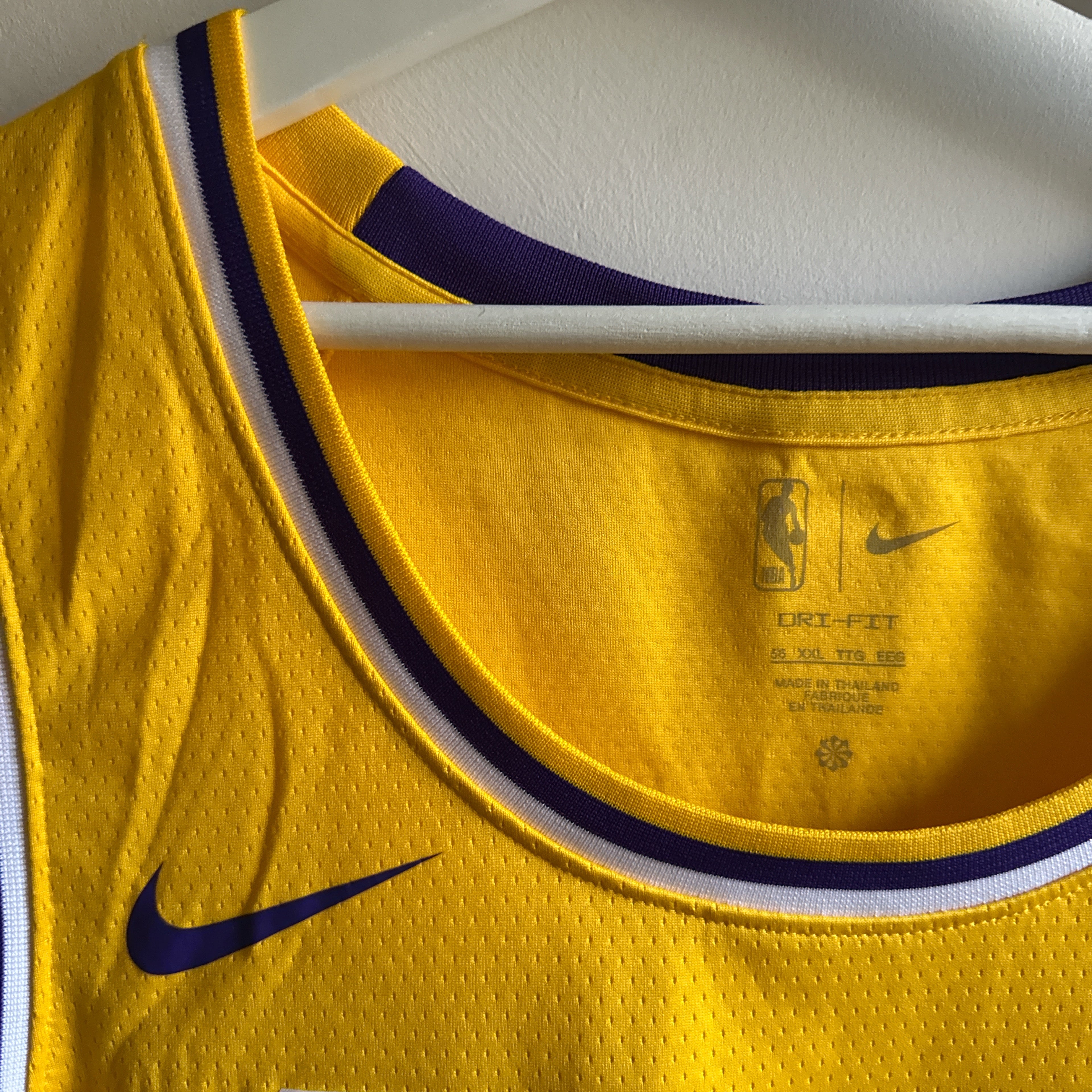 Los Angeles Lakers Lebron James Nike jersey - XXL