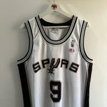 Carregar imagem no visualizador da galeria, San Antonio Spurs Tony Parker Champion jersey - Medium
