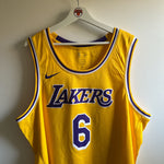 Load image into Gallery viewer, Los Angeles Lakers Lebron James Nike jersey - XXL
