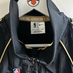 Lade das Bild in den Galerie-Viewer, Toronto Raptors Nike jacket - Small
