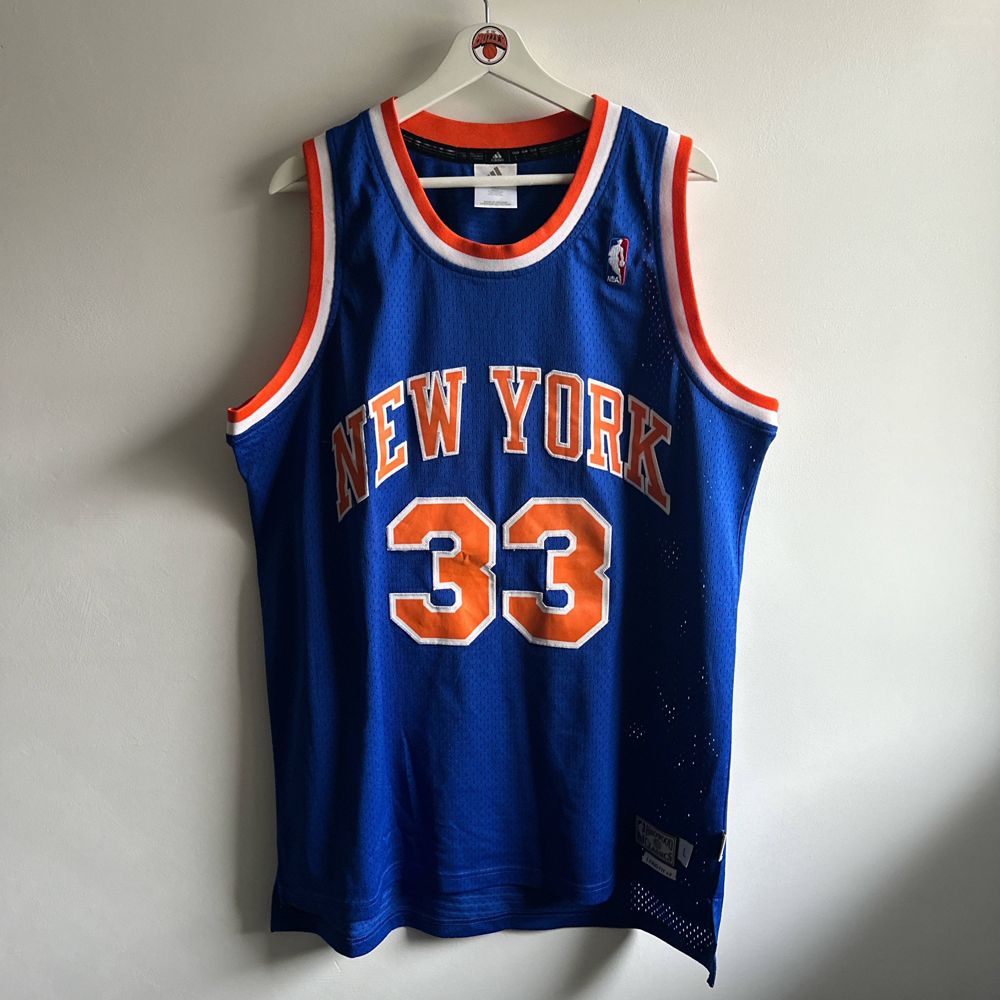 New York Knicks Patrick Ewing Adidas jersey - Large