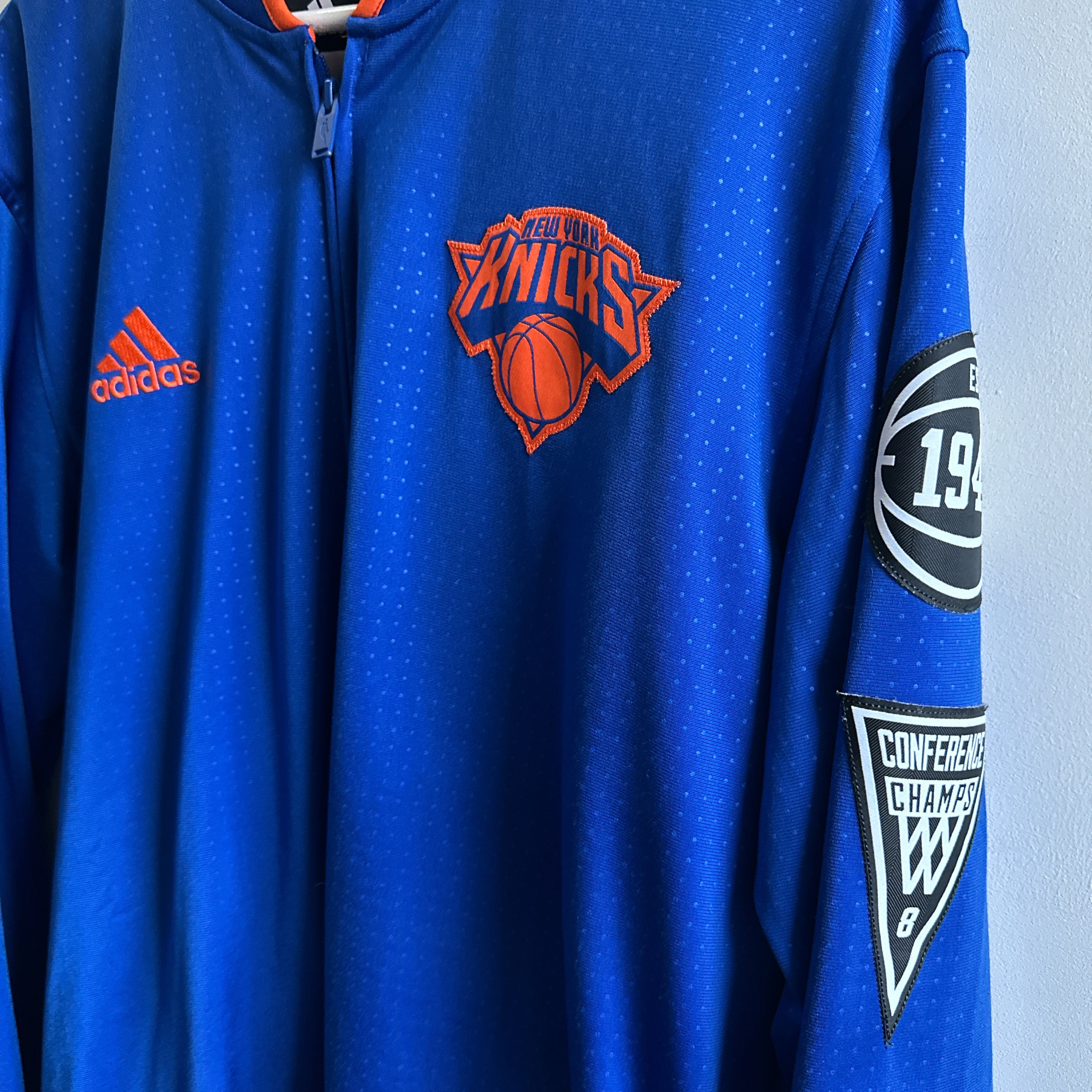 New York Knicks Adidas jacket - XL