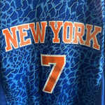 Lade das Bild in den Galerie-Viewer, New York Knicks Carmelo Anthony Adidas jersey - Small (fits Medium)
