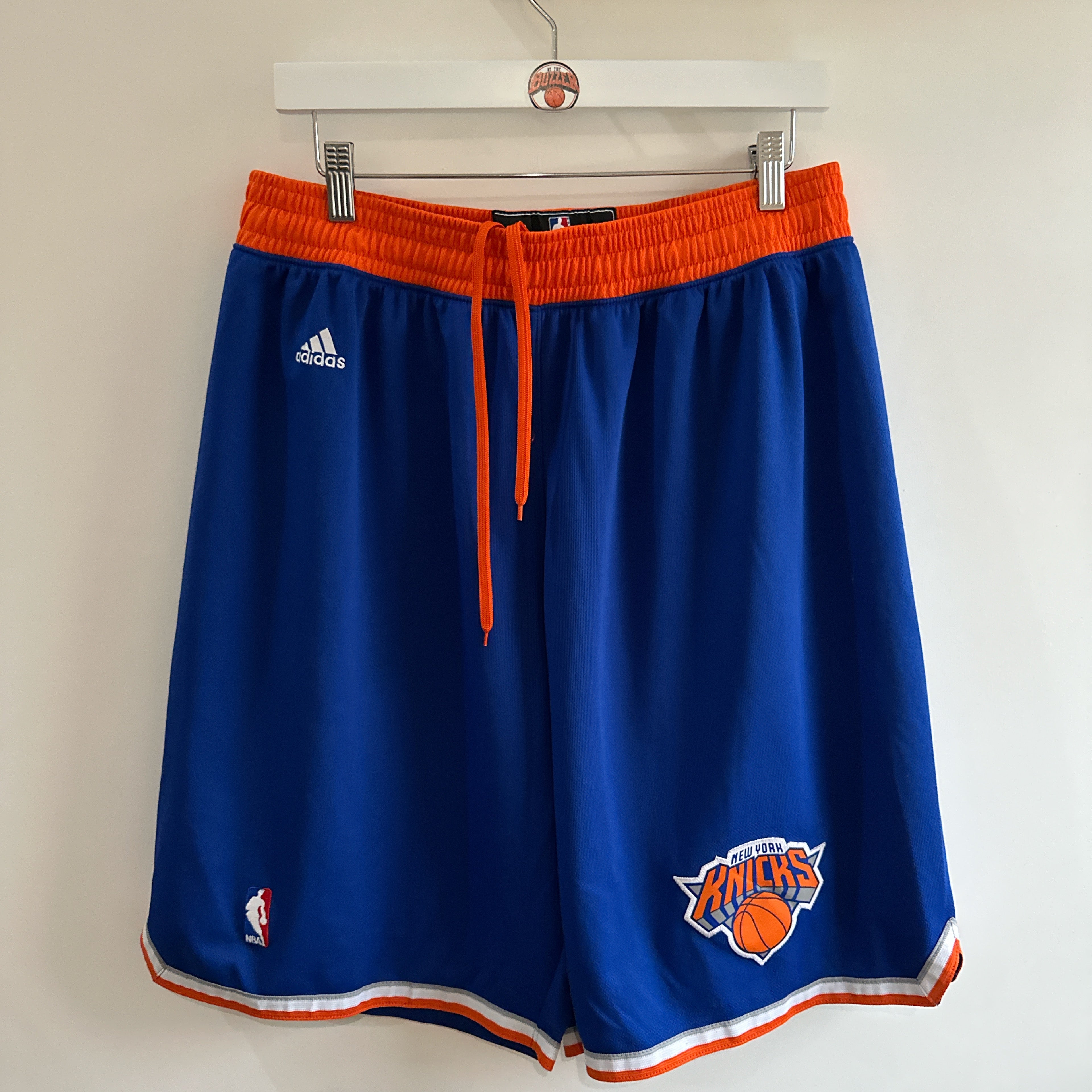 New York Knicks Adidas shorts - XL