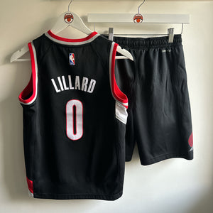 Portland Trailblazers Damien Lillard Nike jersey & shorts  - Youth Medium