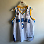 Load image into Gallery viewer, New Orleans Hornets Chris Paul Champion jersey - Medium
