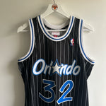 Load image into Gallery viewer, Orlando Magic Shaquille O’Neal Mitchell &amp; Ness jersey - Medium
