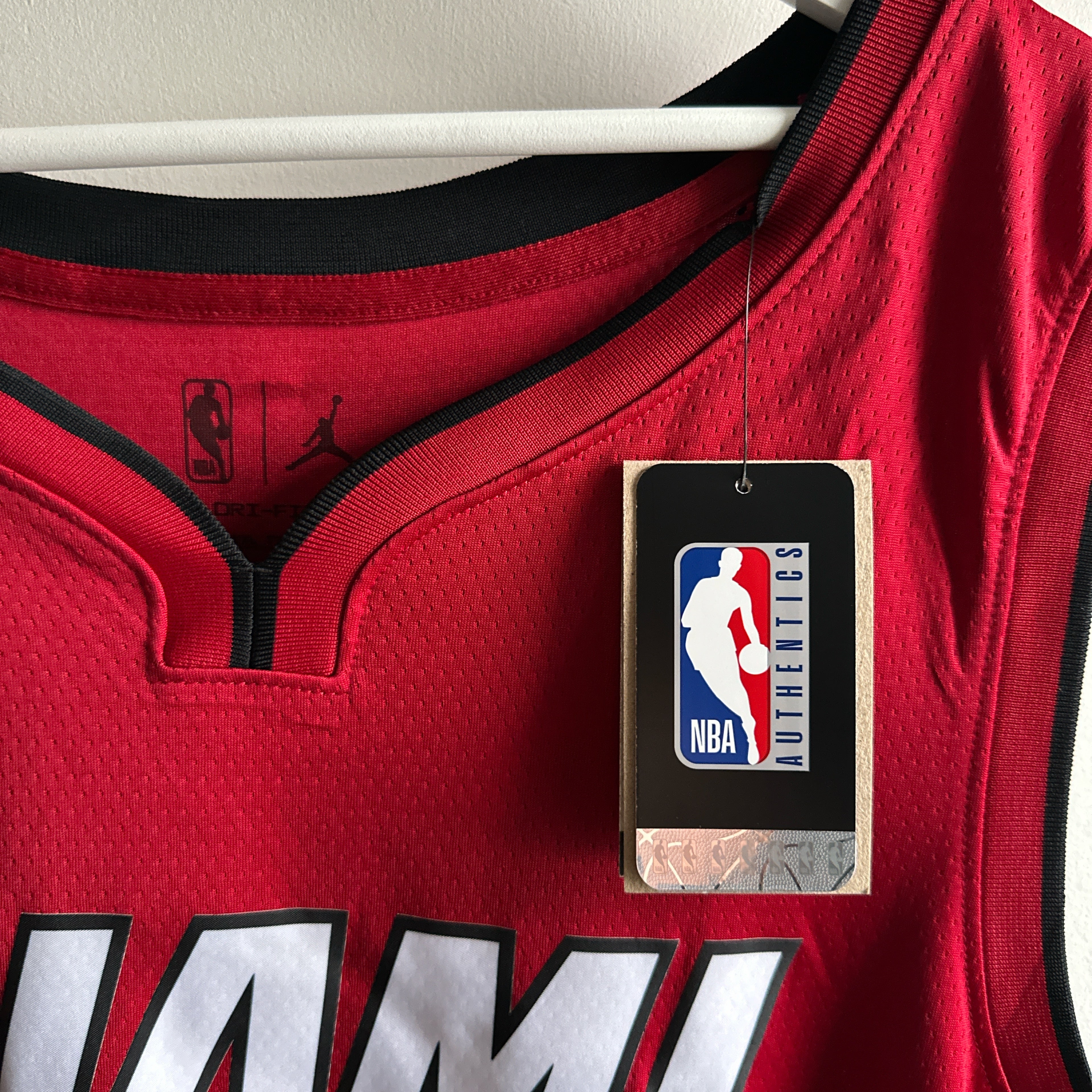 Miami Heat LeBron James Jordan jersey - XXL