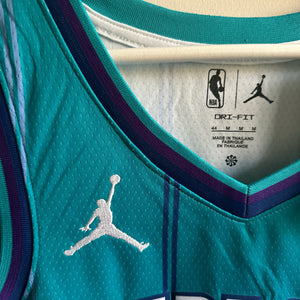 Charlotte Hornets Lamelo Ball Jordan jersey - Medium