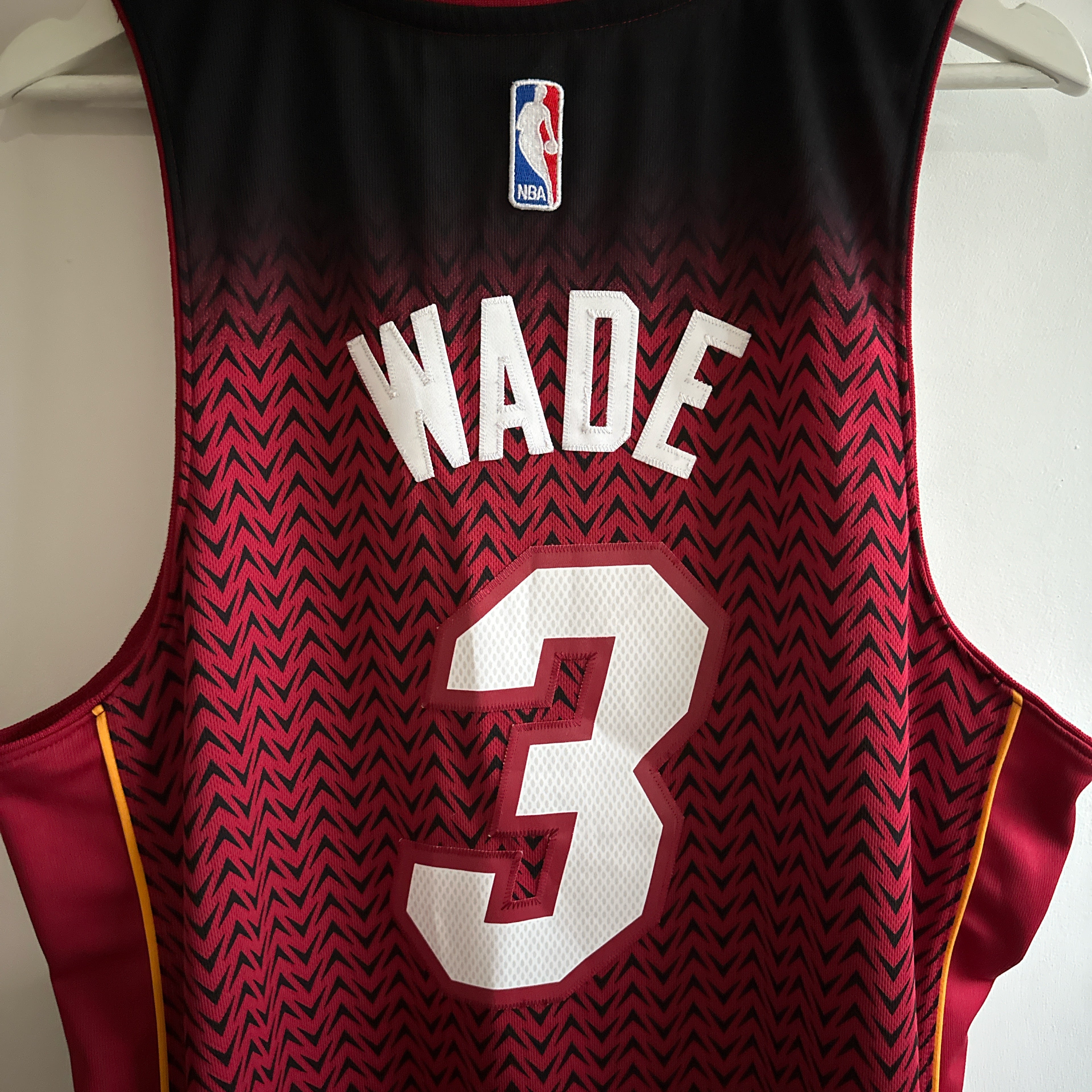 Miami Heat Dwayne Wade Adidas jersey - Medium