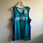 Charger l&#39;image dans la galerie, Charlotte Hornets Lamelo Ball Jordan jersey - Medium
