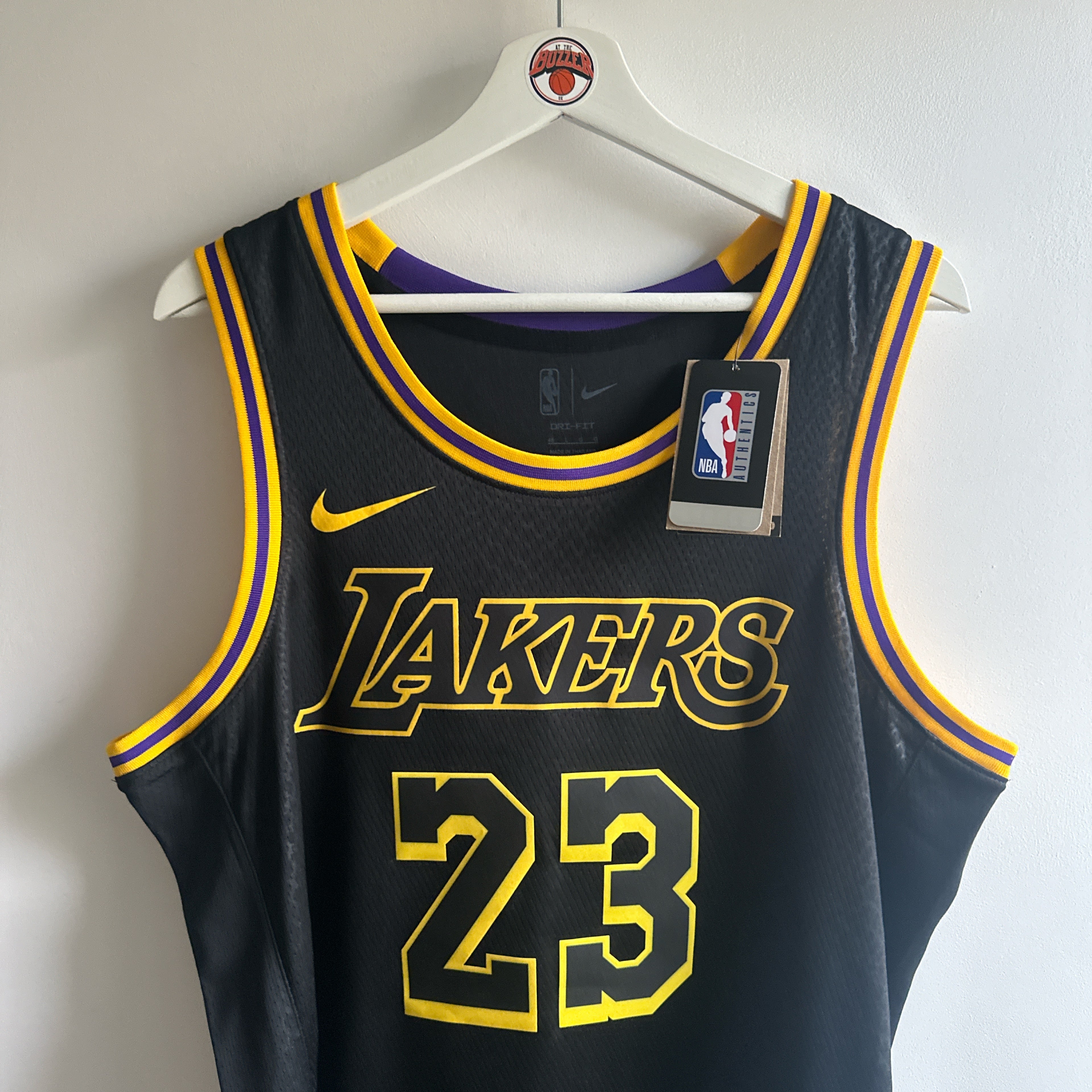 Los Angeles Lakers Lebron James Nike jersey - Large