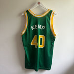 Load image into Gallery viewer, Seattle Super Sonics Shawn Kemp Champion jersey - Large
