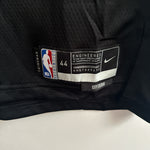 Cargar imagen en el visor de la galería, Los Angeles Lakers Lebron James Nike jersey - Medium
