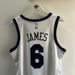 Los Angeles Lakers Lebron James Nike jersey - Medium