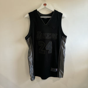 Los Angeles Lakers Kobe Bryant Champion jersey - Small (Fits Medium)