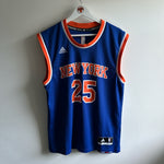 Cargar imagen en el visor de la galería, New York Knicks Derrick Rose Adidas jersey - Small
