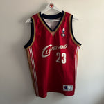 Cargar imagen en el visor de la galería, Cleveland Cavaliers Lebron James Champion jersey - Youth XL
