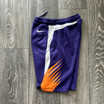 Görseli Galeri görüntüleyiciye yükleyin, Phoenix Suns Nike shorts - Youth Medium
