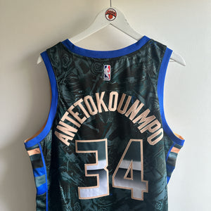 Milwaukee Bucks Giannis Antetokounmpo Nike jersey - XL