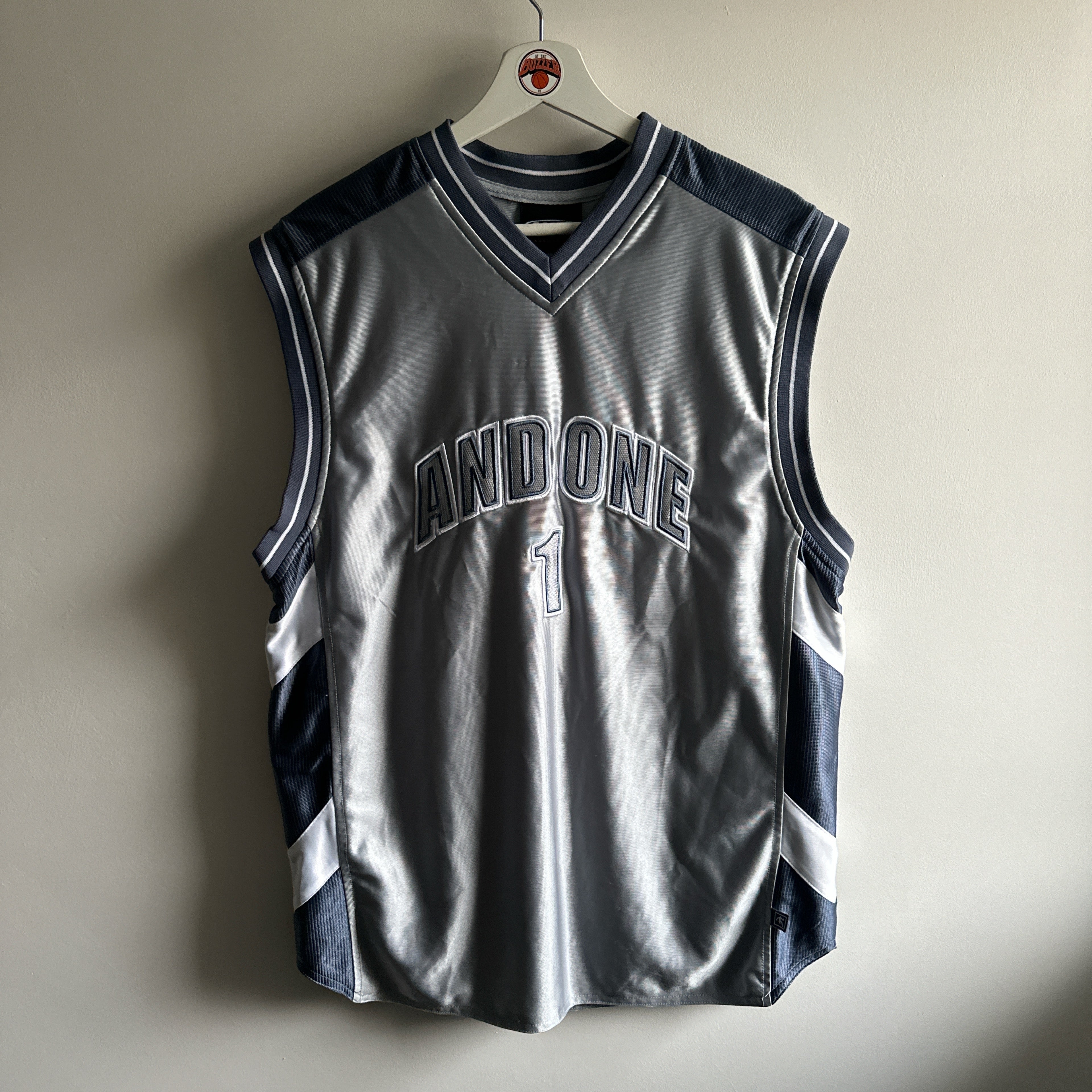 And 1 jersey - Medium