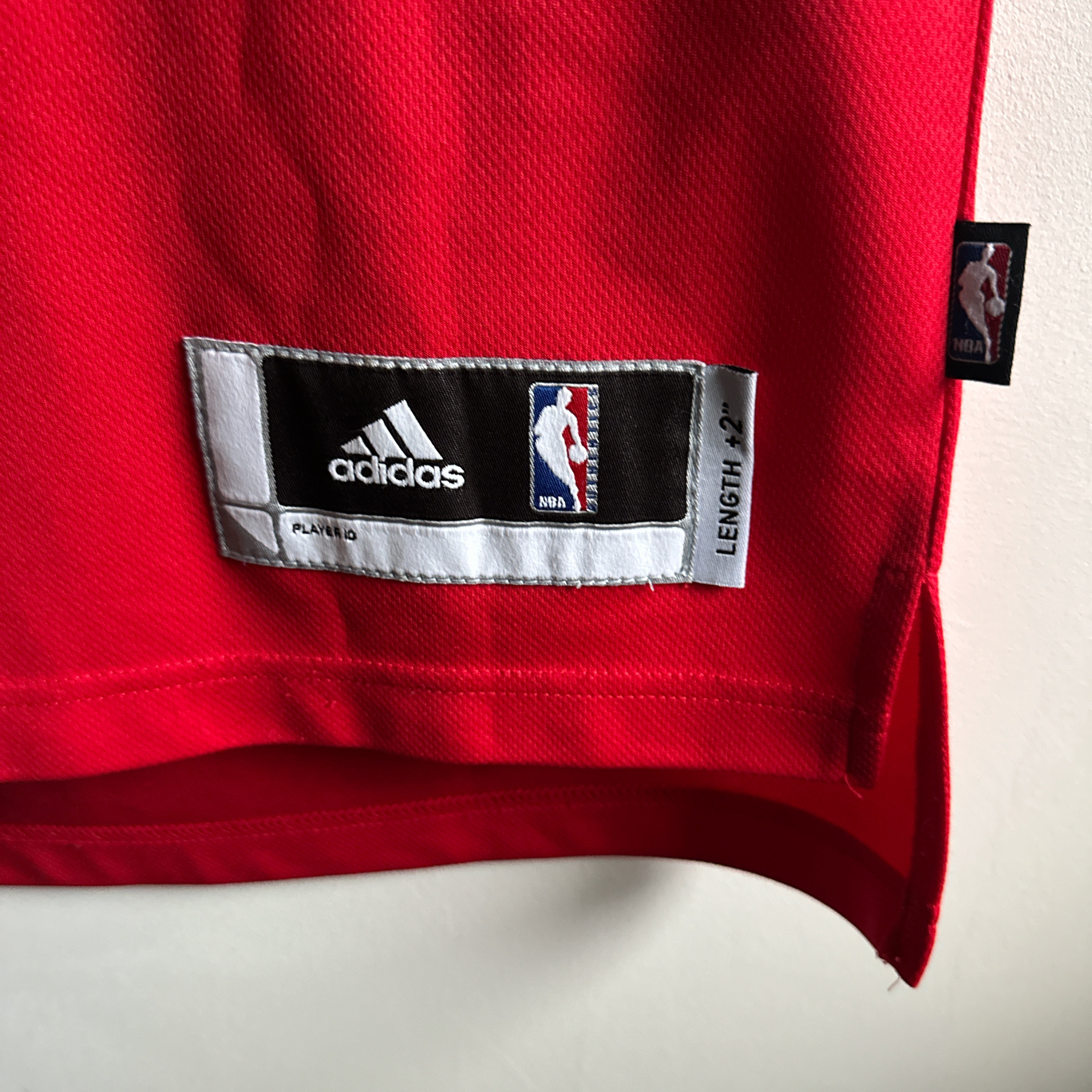 Chicago Bulls Derrick Rose Adidas jersey - Small (fits Medium)