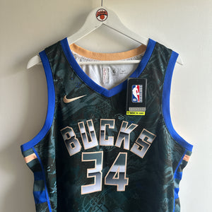 Milwaukee Bucks Giannis Antetokounmpo Nike jersey - XL