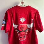 Charger l&#39;image dans la galerie, Chicago Bulls Mitchell &amp; Ness T - shirt - Medium
