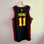 Carregar imagem no visualizador da galeria, Atlanta Hawks Trae Young Jordan jersey - Large
