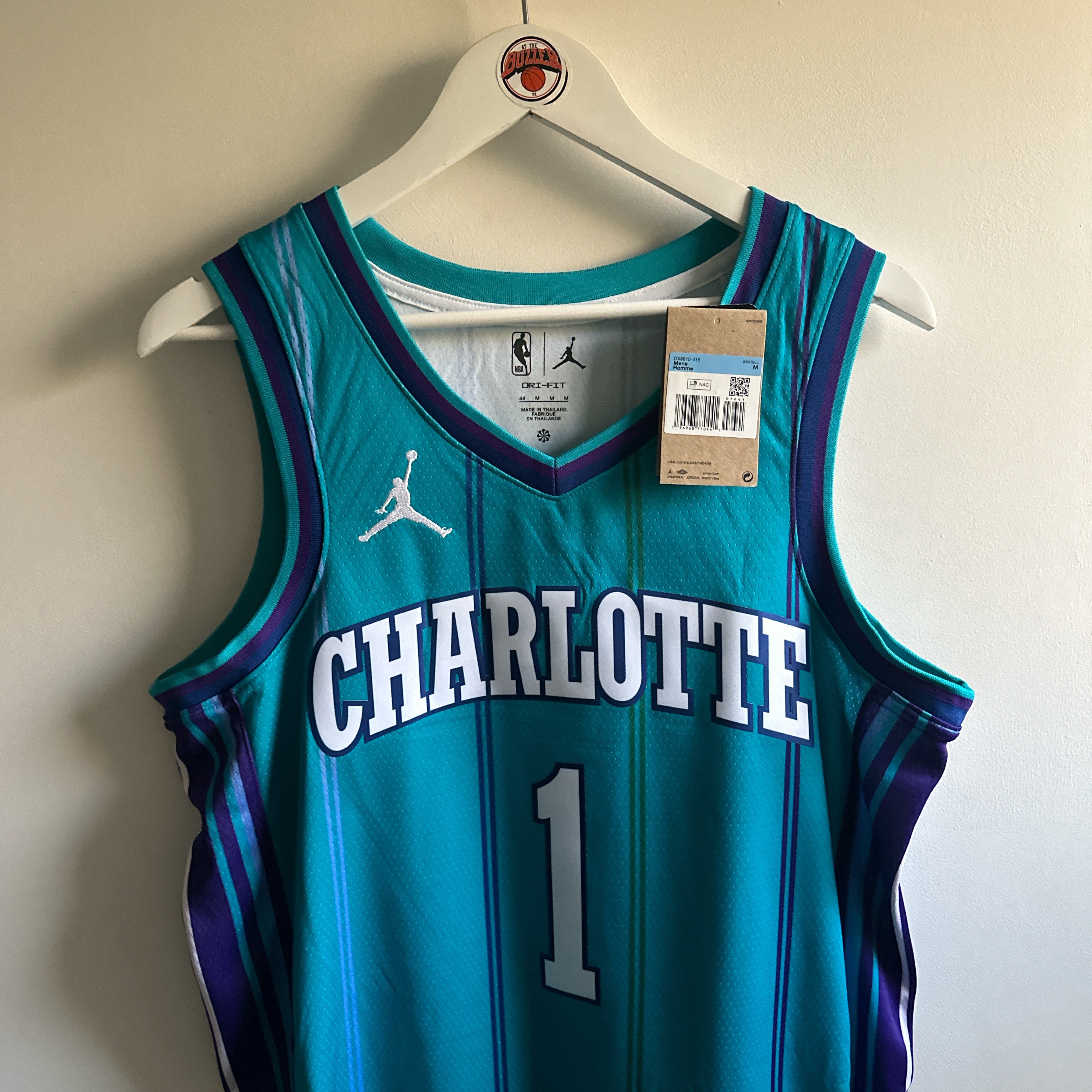 Charlotte Hornets Lamelo Ball Jordan jersey - Medium