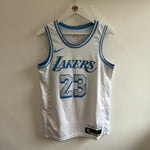 Load image into Gallery viewer, Los Angeles Lakers Lebron James Nike jersey - Medium
