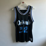 Cargar imagen en el visor de la galería, Orlando Magic Shaquille O’Neal Champion jersey - Small
