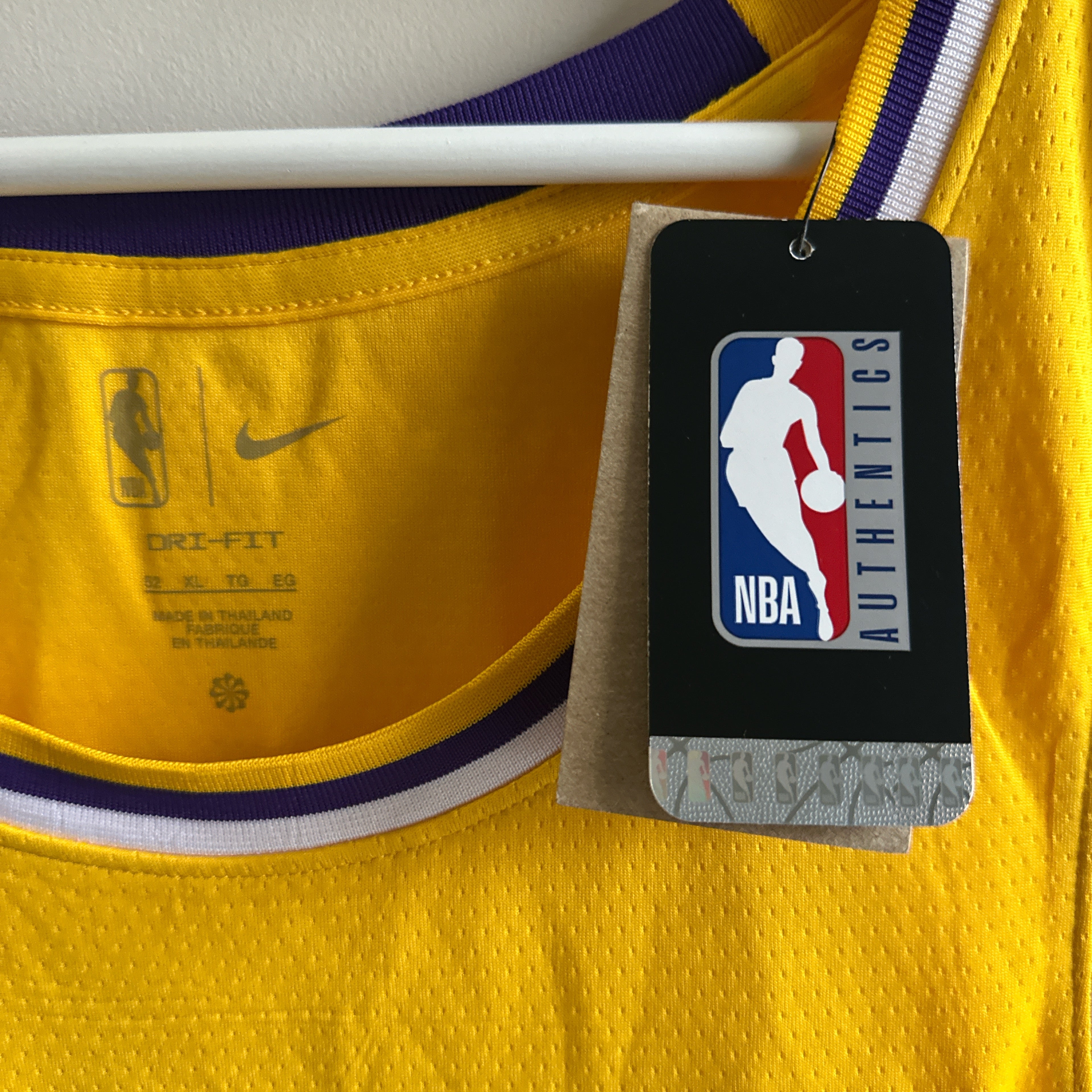 Los Angeles Lakers Lebron James Nike jersey - XL