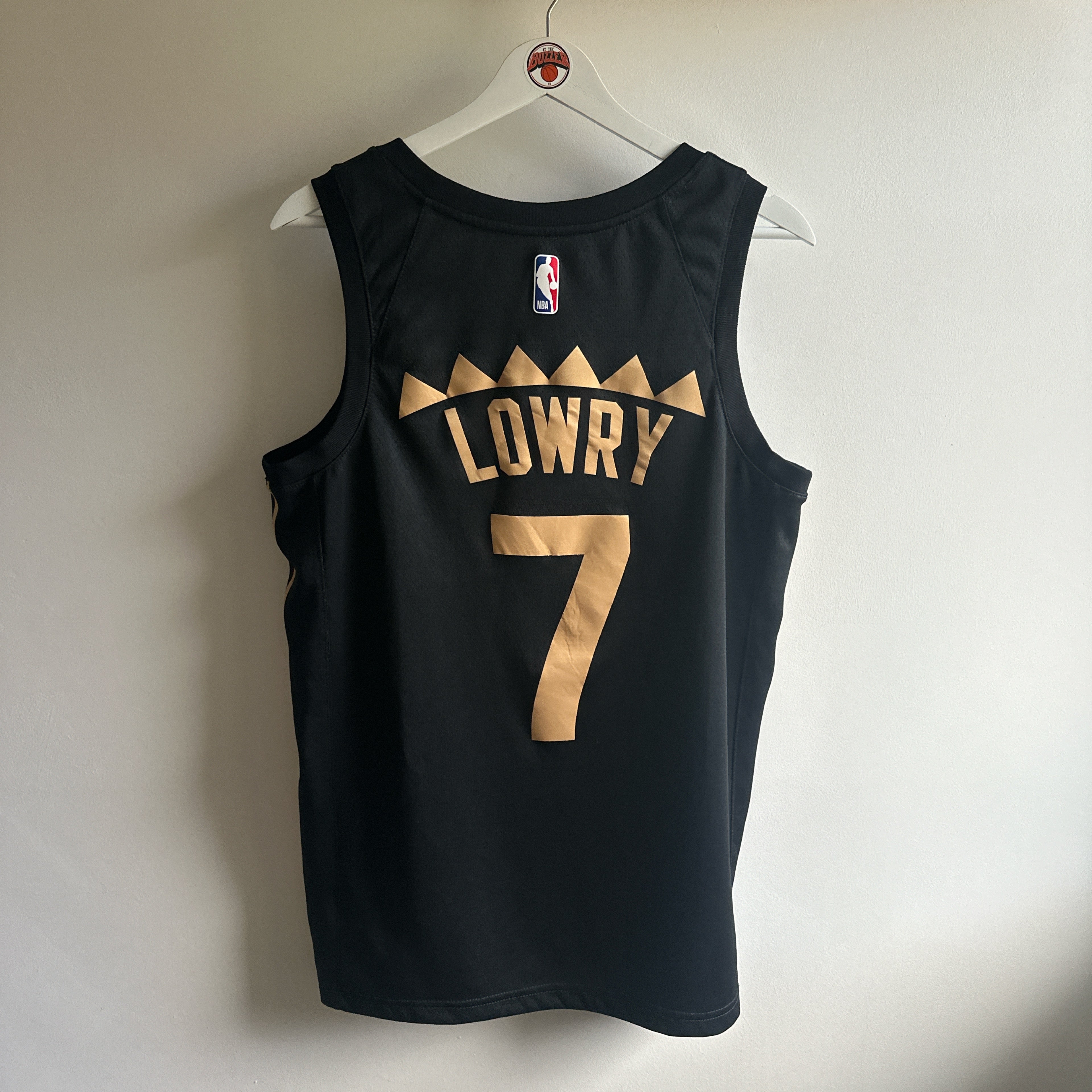 Toronto Raptors Kyle Lowry Nike jersey - Medium