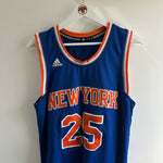 Load image into Gallery viewer, New York Knicks Derrick Rose Adidas jersey - Small
