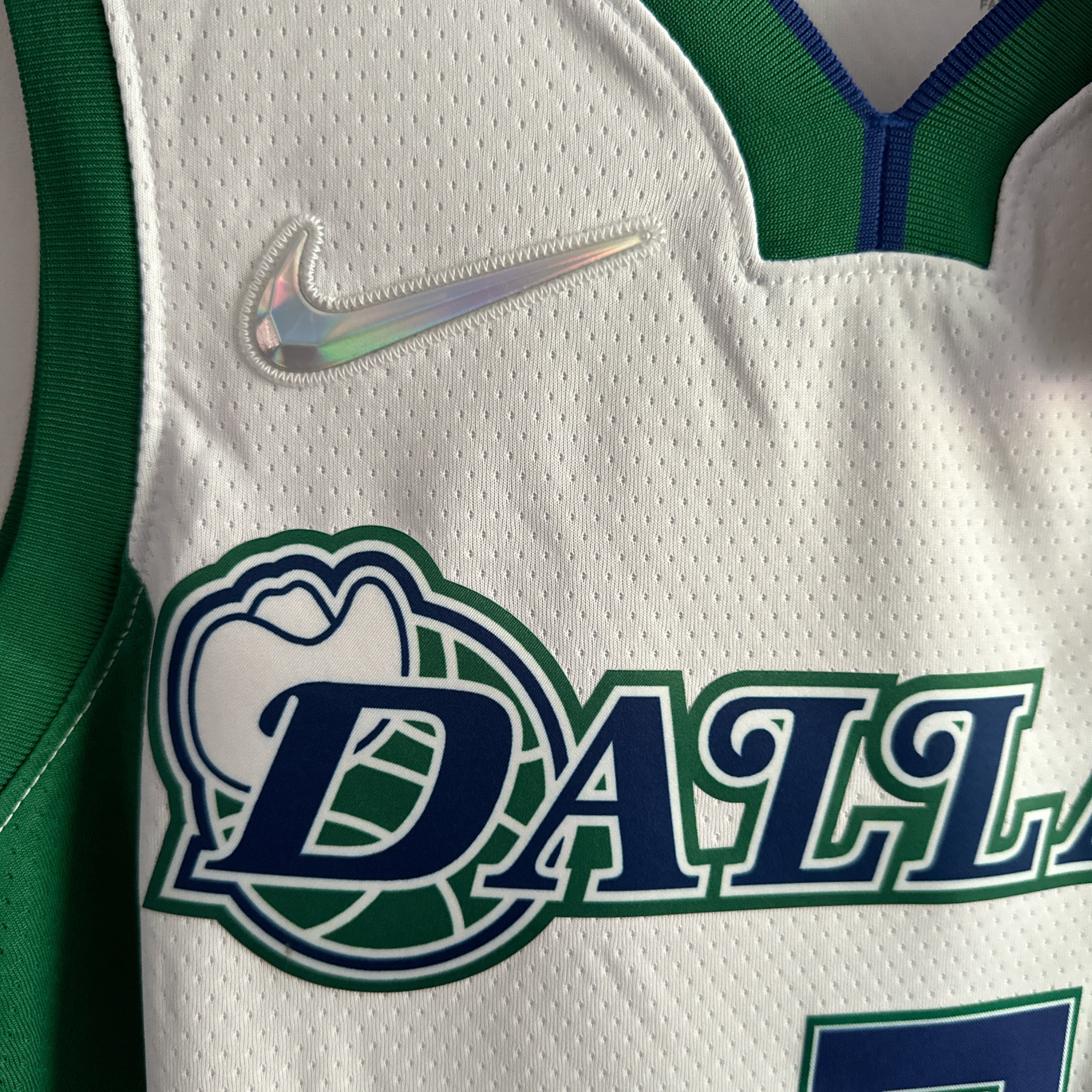 Dallas Mavericks Luka Doncic 75th season Nike jersey - Medium